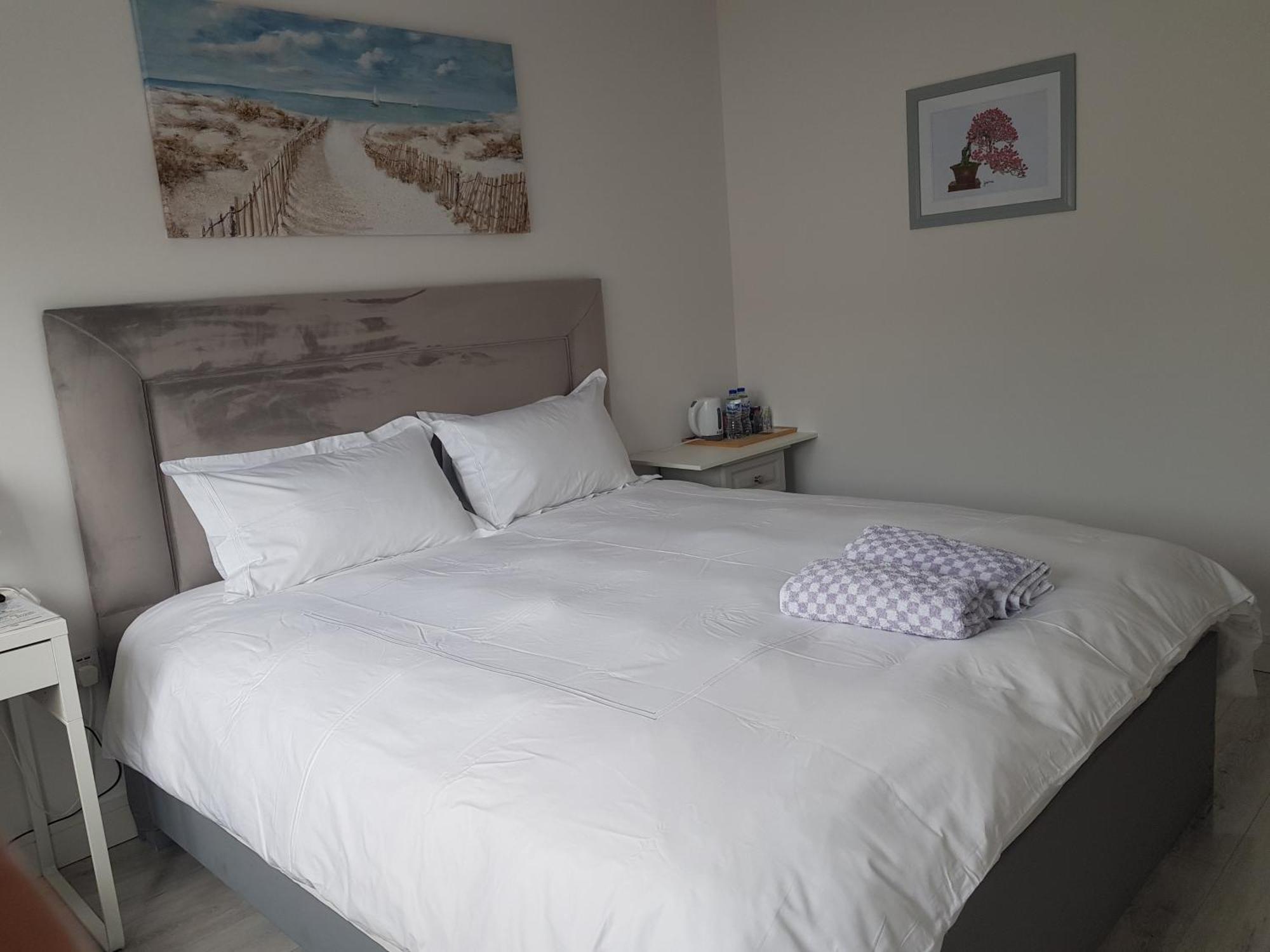 Barnoaks House - Private Room Ensuite Bathroom Homestay Dublino Esterno foto
